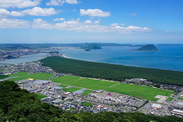 求人情報 街に残るモノを造る